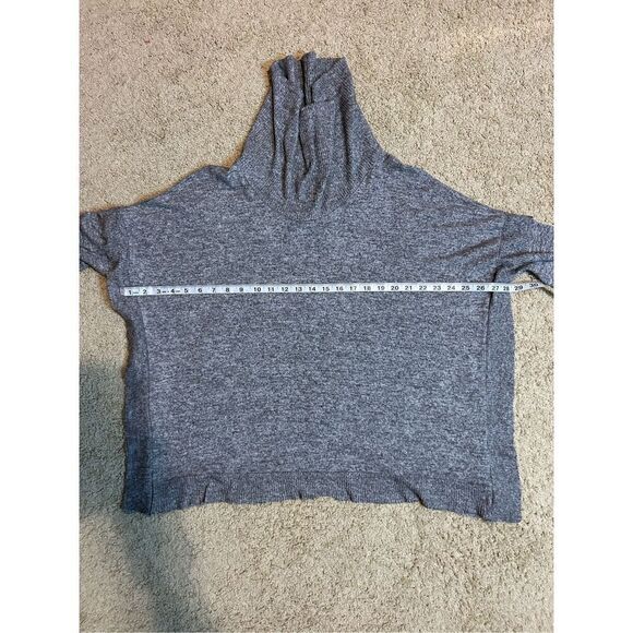 Postmark by Anthropologie ruffle cowl neck tunic top oversized size S - Picture 6 of 10